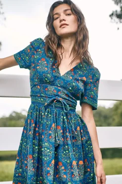 Roan Dress in Midnight Garden