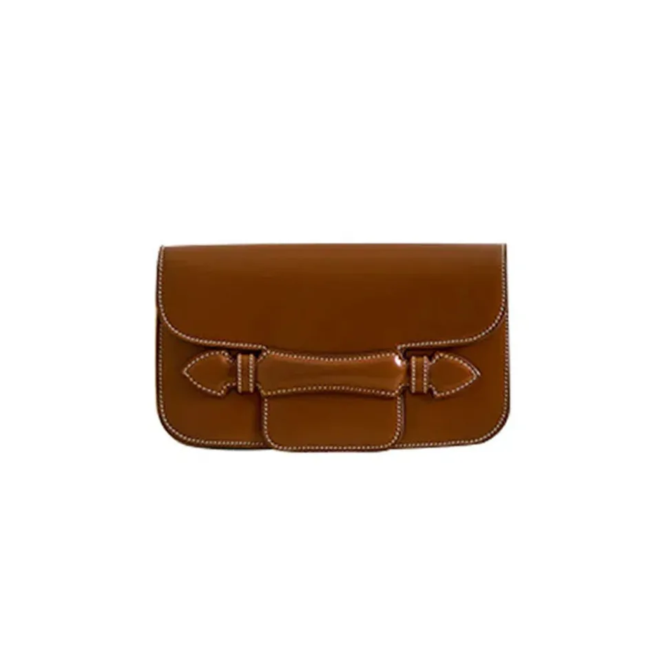 Romy Clutch in Acorn