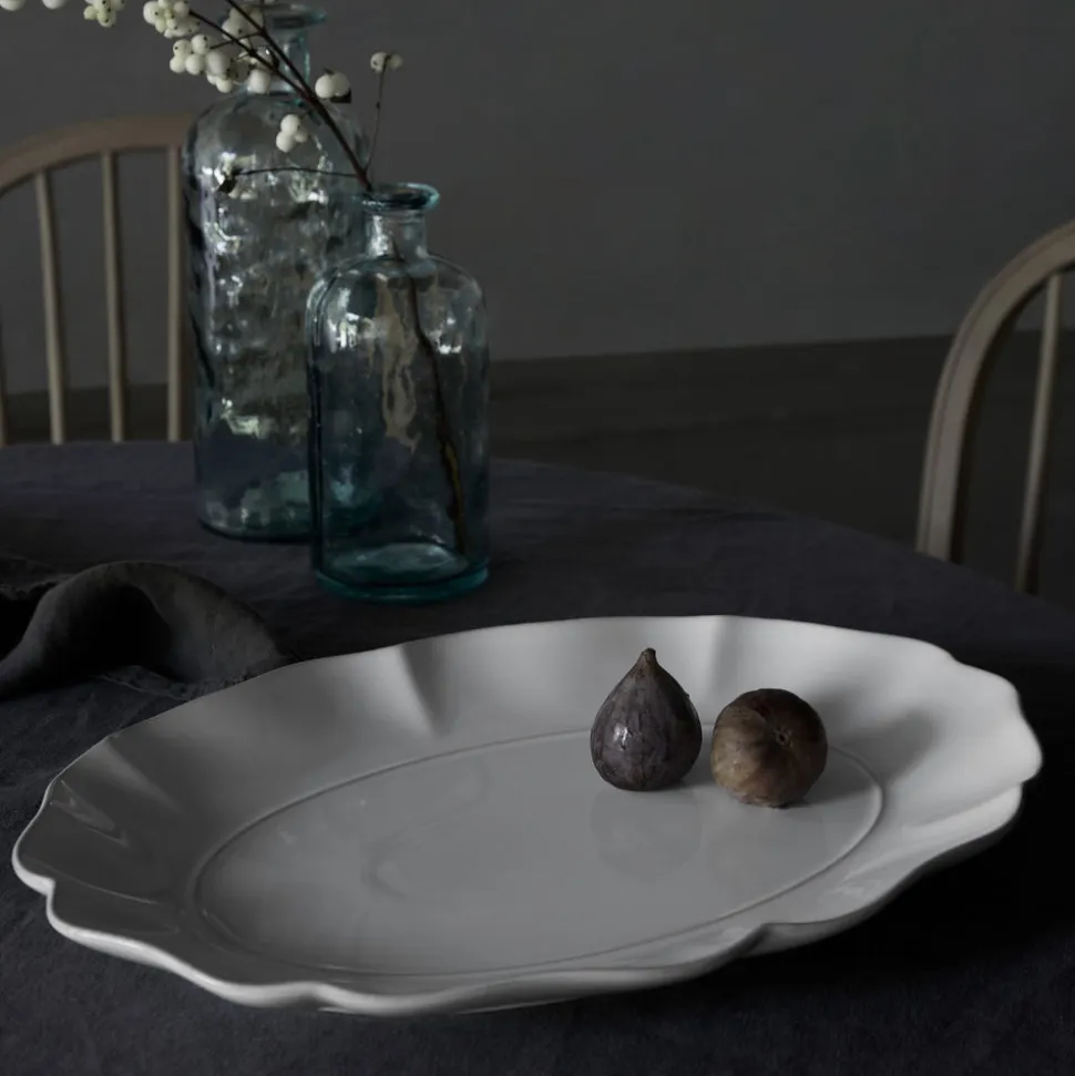 Rosa Collection Oval Platter 12" in White