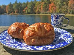 Sandwich Plates in Cobalt Swirl, Set of 4