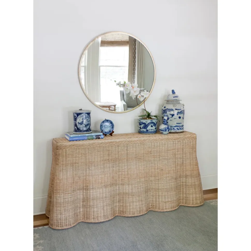Scallop Console
