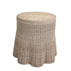 Scallop Drink Table