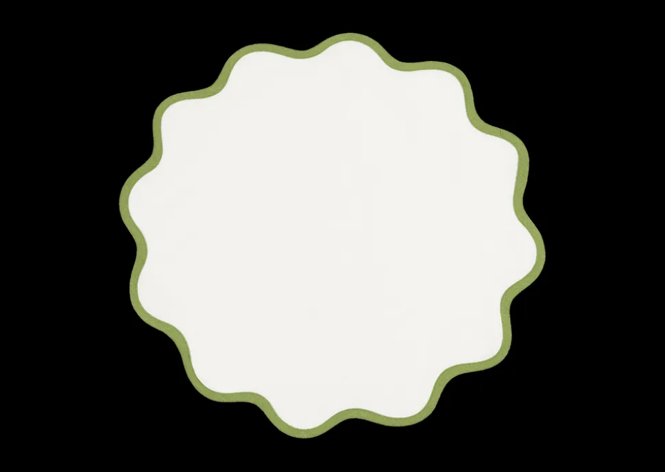 Scallop Edge Circle Placemat, Set of 4