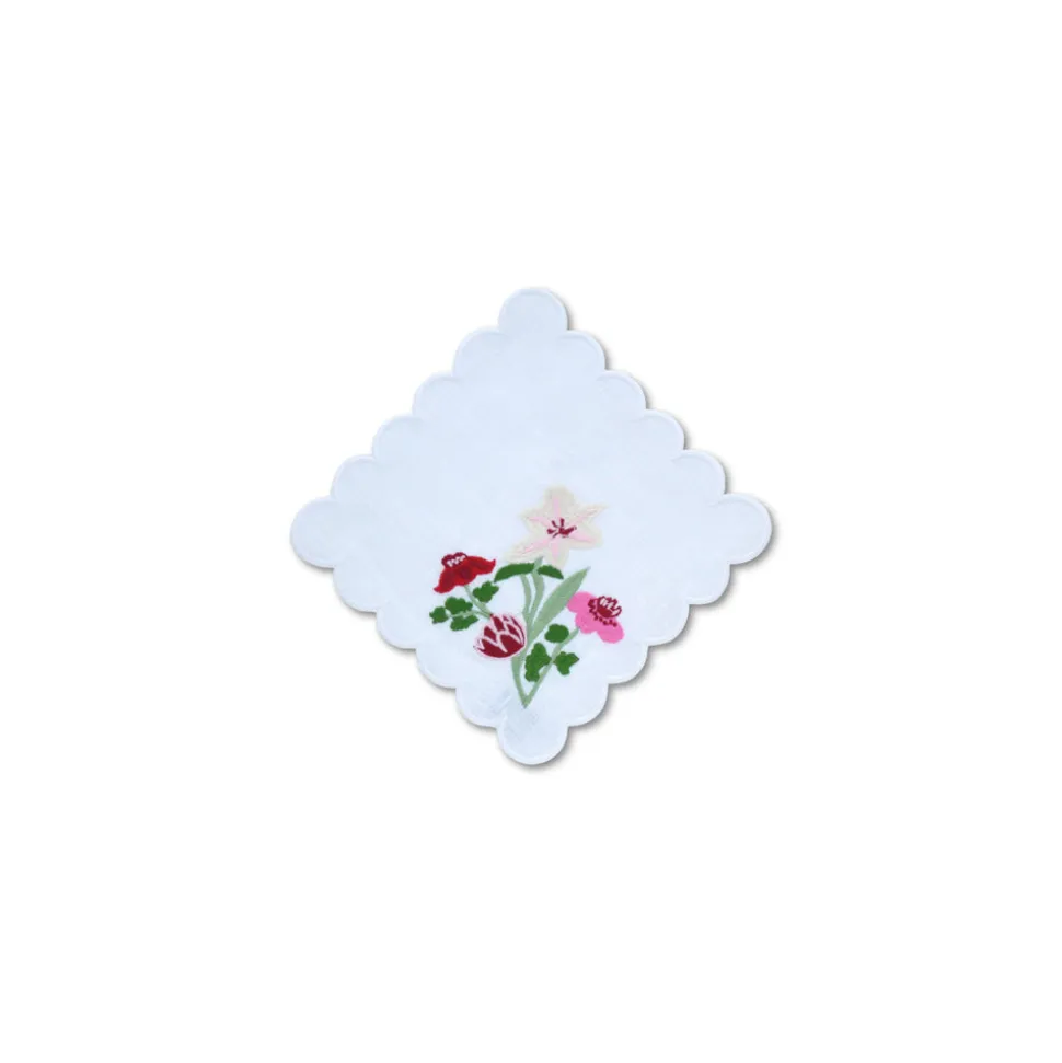 Scalloped Flower Cocktail Napkins, Set of 4
