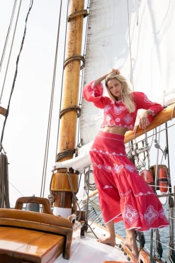 Scarlet Willow Top