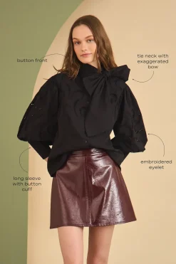 Shay Blouse in Black