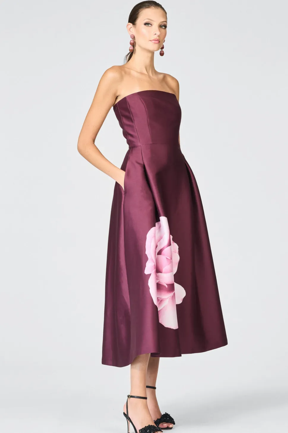 Shay Dress in Bordeaux Esperance