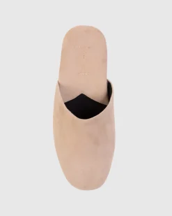 Shiloh in Tan Suede
