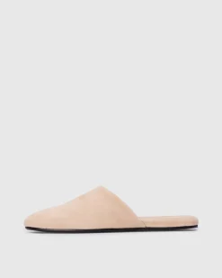 Shiloh in Tan Suede