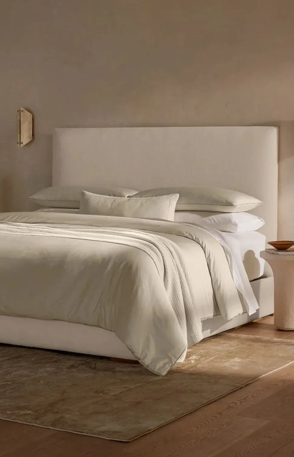 Signature Comforter Set in Sand