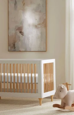 Signature Hemmed Fitted Crib Sheet in White