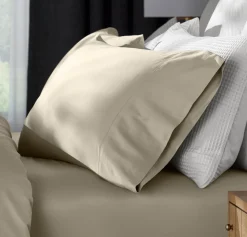Signature Hemmed Pillowcase Set in Oak