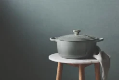 Signature Round Dutch Oven in Sea Salt