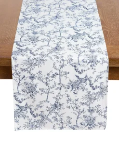 Signature Twill Runner in Navy Gingham