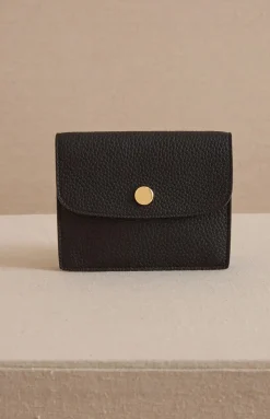 Skip 13 in Tumbled Grain Black