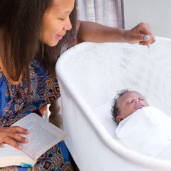 SNOO Smart Sleeper Bassinet