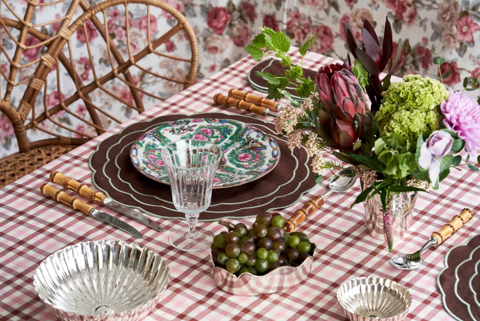Sofia Linen Brown Placemat with Fern Green Embroidery