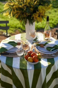 St. Tropez Tablecloth in Vert