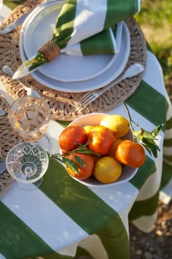 St. Tropez Tablecloth in Vert