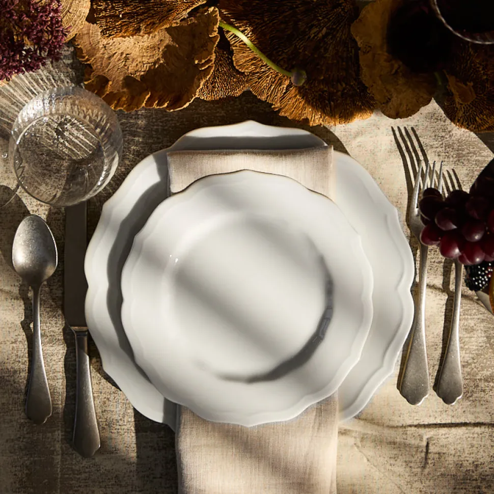Stella Scalloped White Dinner Plate
