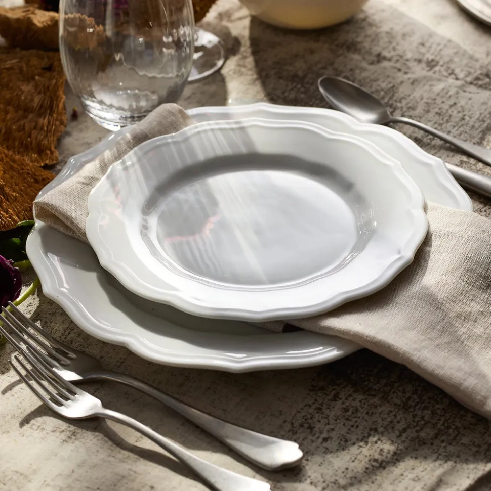 Stella Scalloped White Dinner Plate