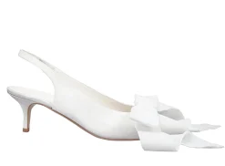 Susie Pumps in White