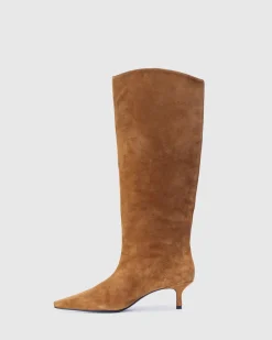 Sutton 50 in Caramel Suede