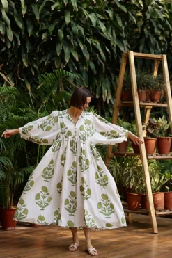 Taj Maxi Dress in Green Flower