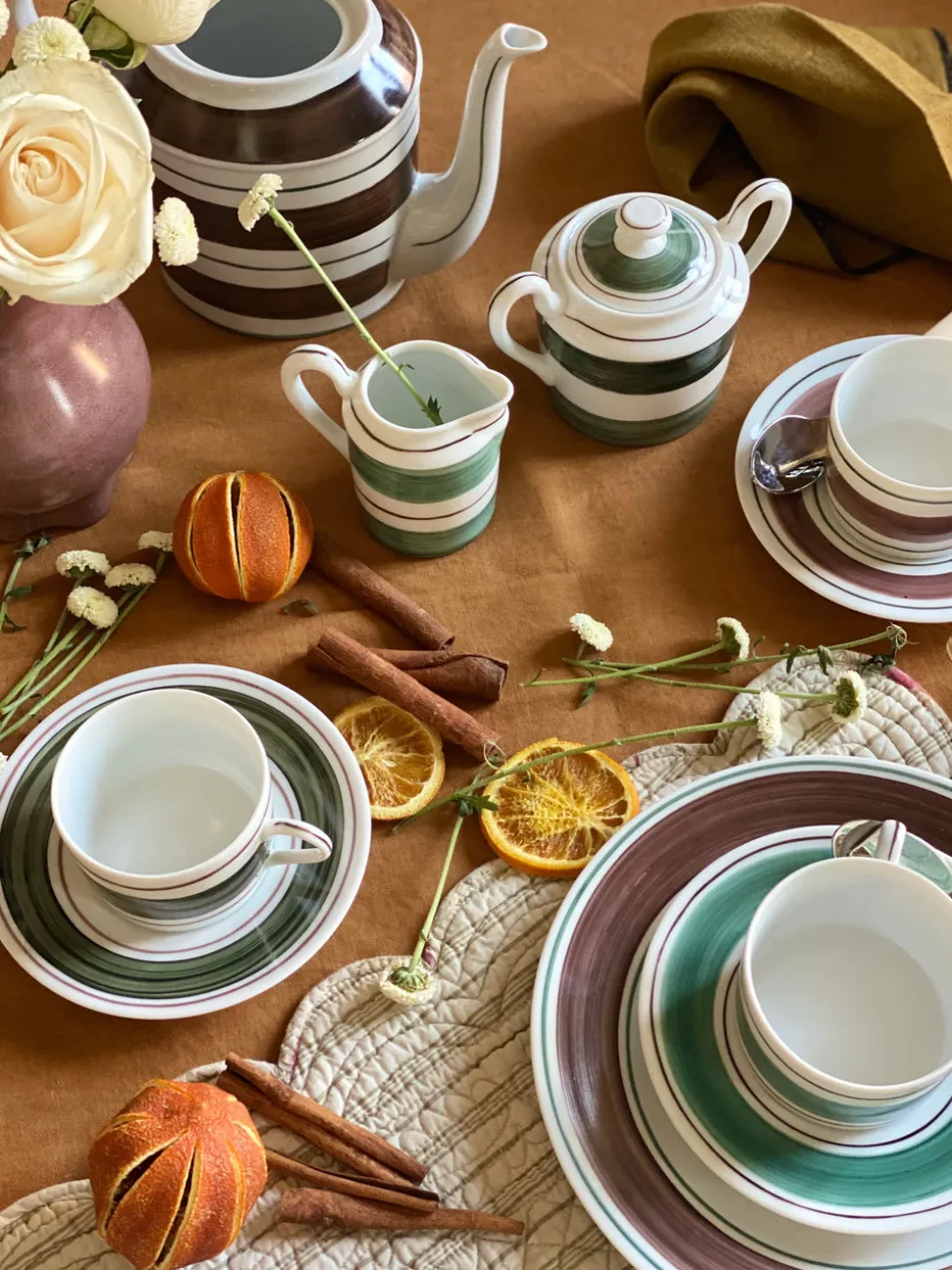 Tangerine Tea Pot In Brown