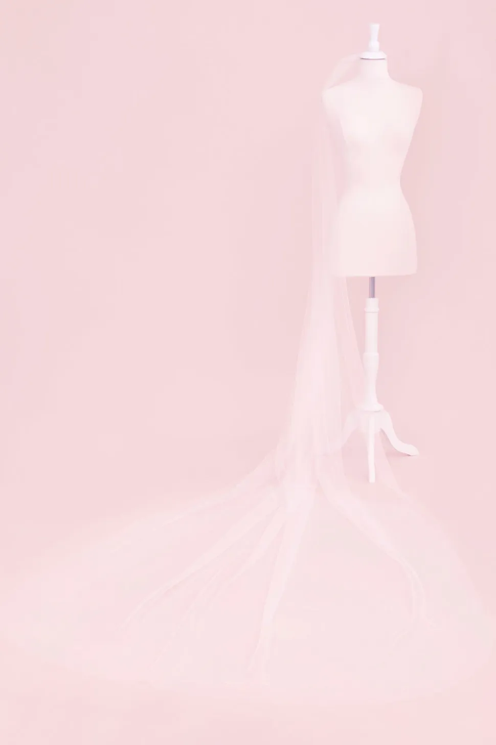 The Classic Silk Tulle Wedding Veil