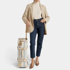 The Illustrator Blue Stowaway