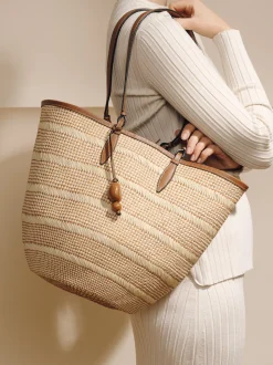 The Medium Basket in Striped Iraca