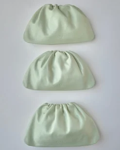 The Pouch in Mochi