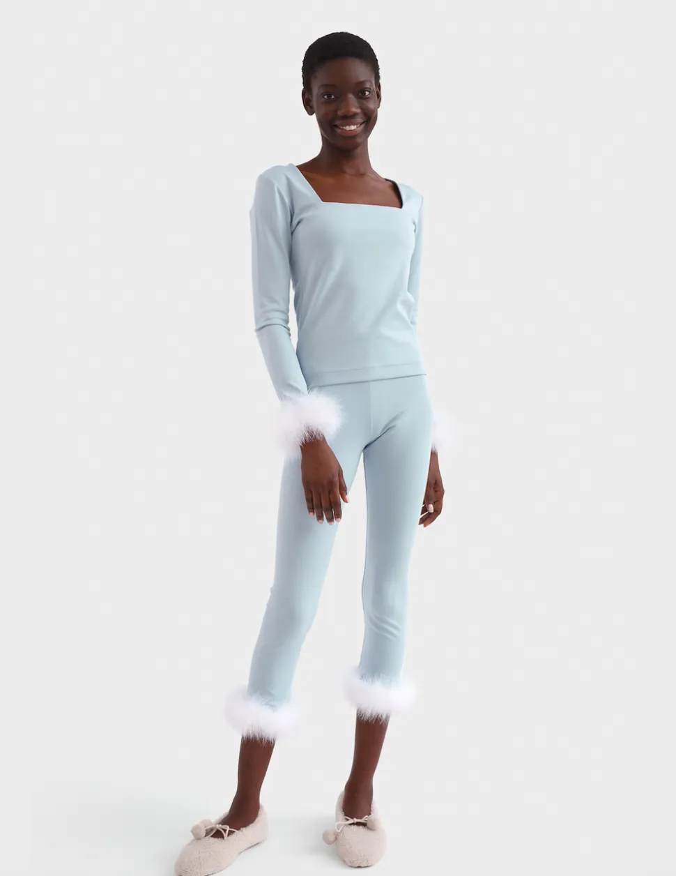 The Weekend Chic Set with Leggings in Blue