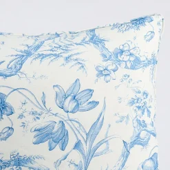 Toile de Fleurs 22" Pillow in Delft