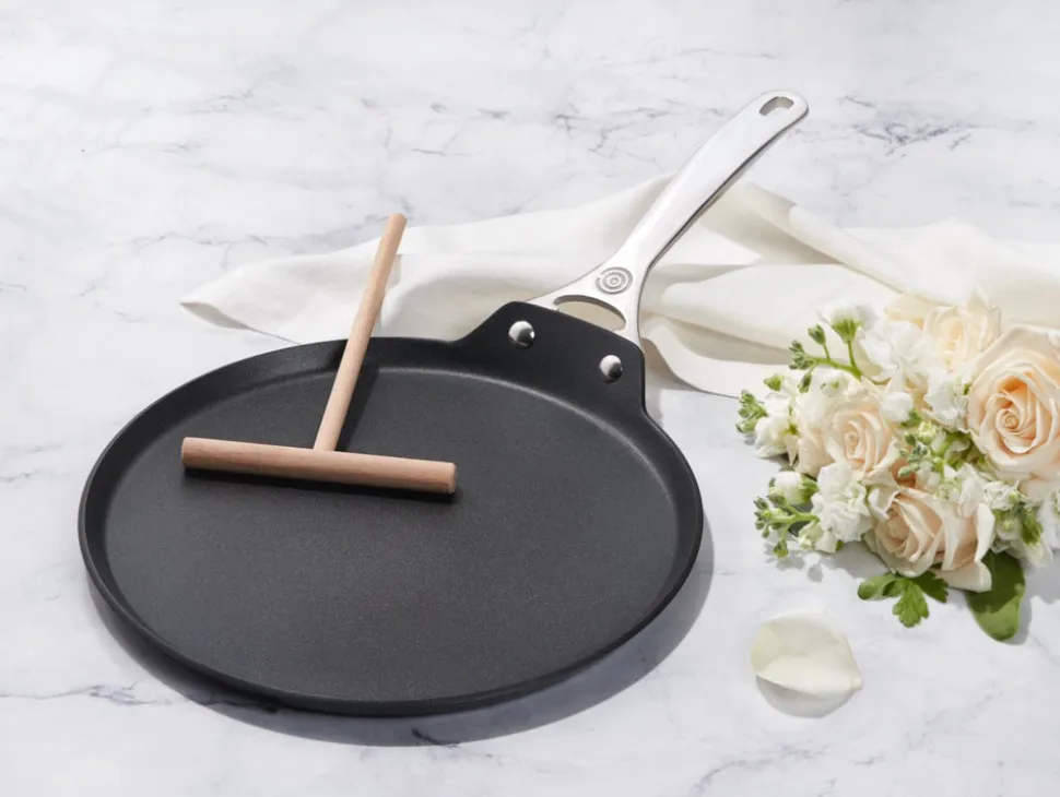 Toughened Nonstick PRO 11" Crepe Pan with Rateau