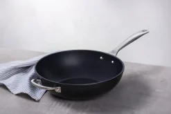 Toughened Nonstick PRO 12