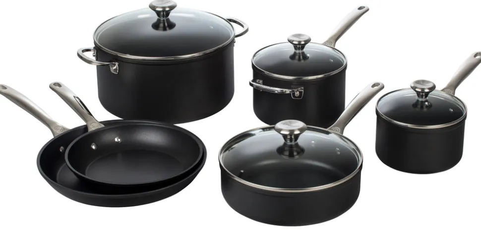 Toughened Nonstick PRO 10-Piece Set (8" Fry Pan, 11" Fry Pan, 2 qt. Saucepan w/Lid, 3 qt. Saucepan w/Lid, 3 1/2 qt. Saute Pan w/Lid, 6 1/3 qt. Stockpot w/Lid)