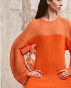 Vero in Papaya Leather