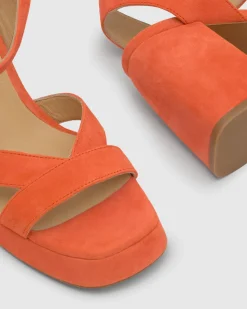 Vero in Papaya Leather