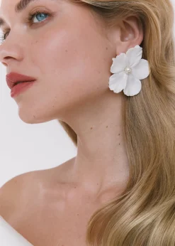 Verone Earrings in Cream