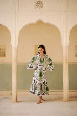 Viento Dress Green Rainbow