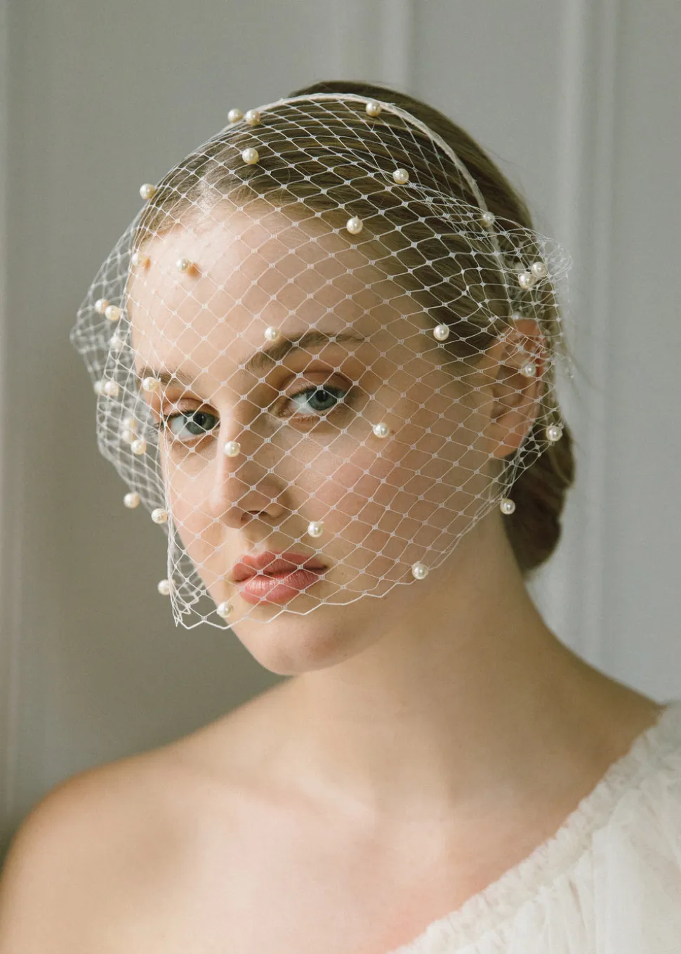 Voilette Headband with Pearls