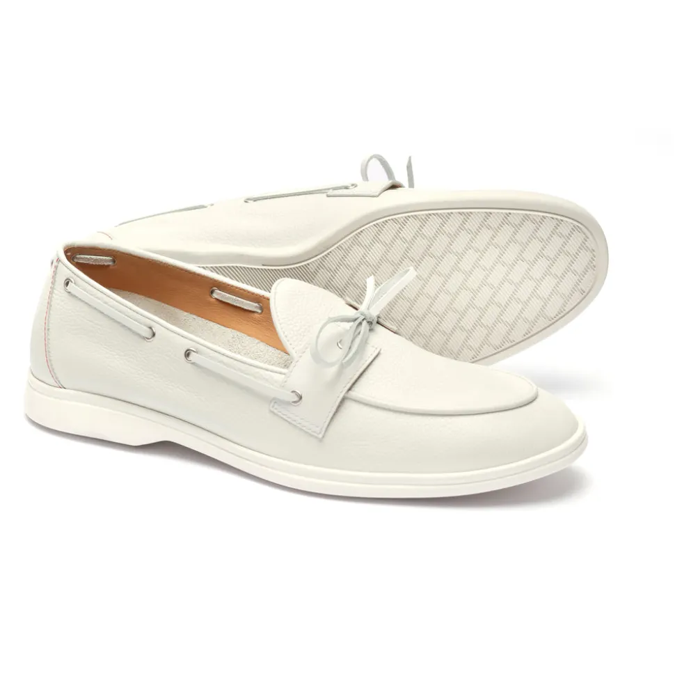 Women's Vintage White Pebbled Leather Barca Yacht Loafer